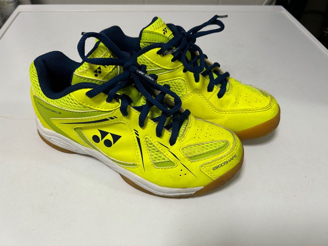 yonex kids badminton shoes