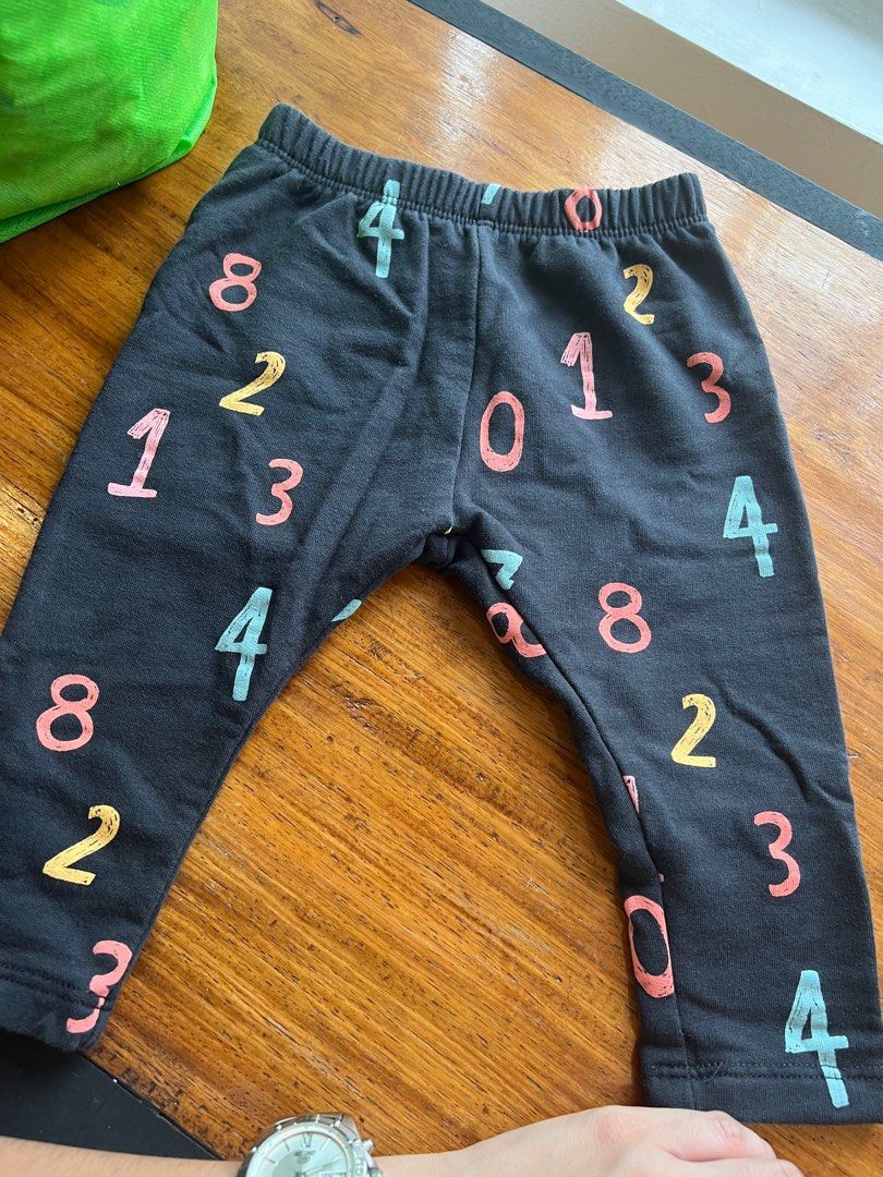 Zara baby leggings (Category: Babies & Kids Fashion) located in Las Pinas. Submitted by krissystuff (Listing ID 1246259446, Image 1). Description: 3-6 mos Warm.