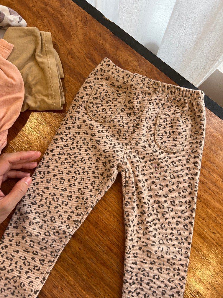 Zara kids leopard leggings (Category: Babies & Kids Fashion) located in Las Pinas. Submitted by krissystuff (Listing ID 1246266282, Image 1). Description: 18-24 mos.