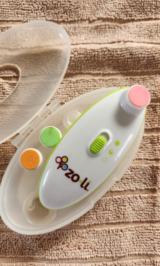Zoli Buzz B Baby Nail Trimmer Set , Babies & Kids, Bathing & Changing, Baby  Toiletries & Grooming on Carousell