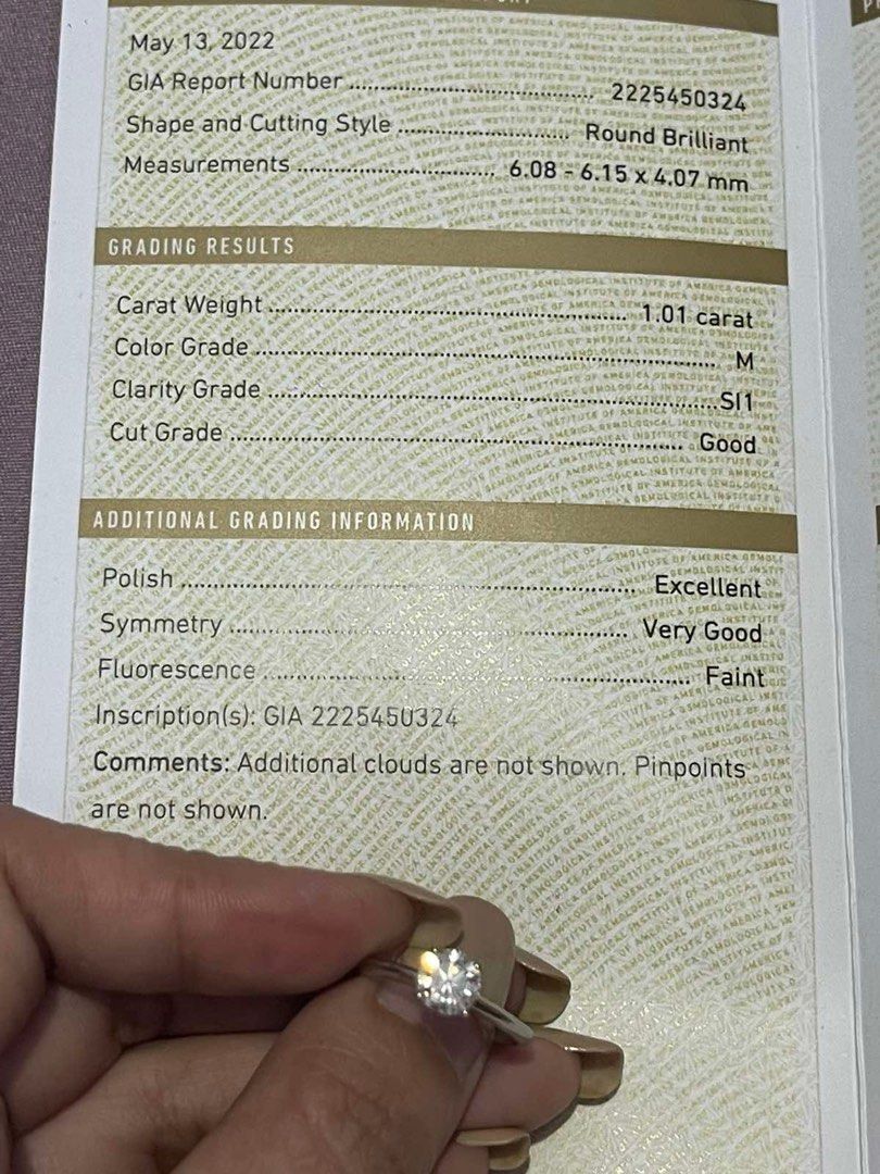 1.01carat natural diamond engagement ring (Category: Rings) located in Manila. Submitted by lynsantosmarcos (Listing ID 1241098342, Image 2). Description: With GIA certificate 14k white gold Size 7 Handmade With free ring box.