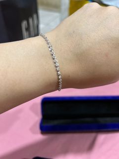 (Category: ) located in . Submitted by ellemadridph (Listing ID 1241000769, Image 1). Description: .