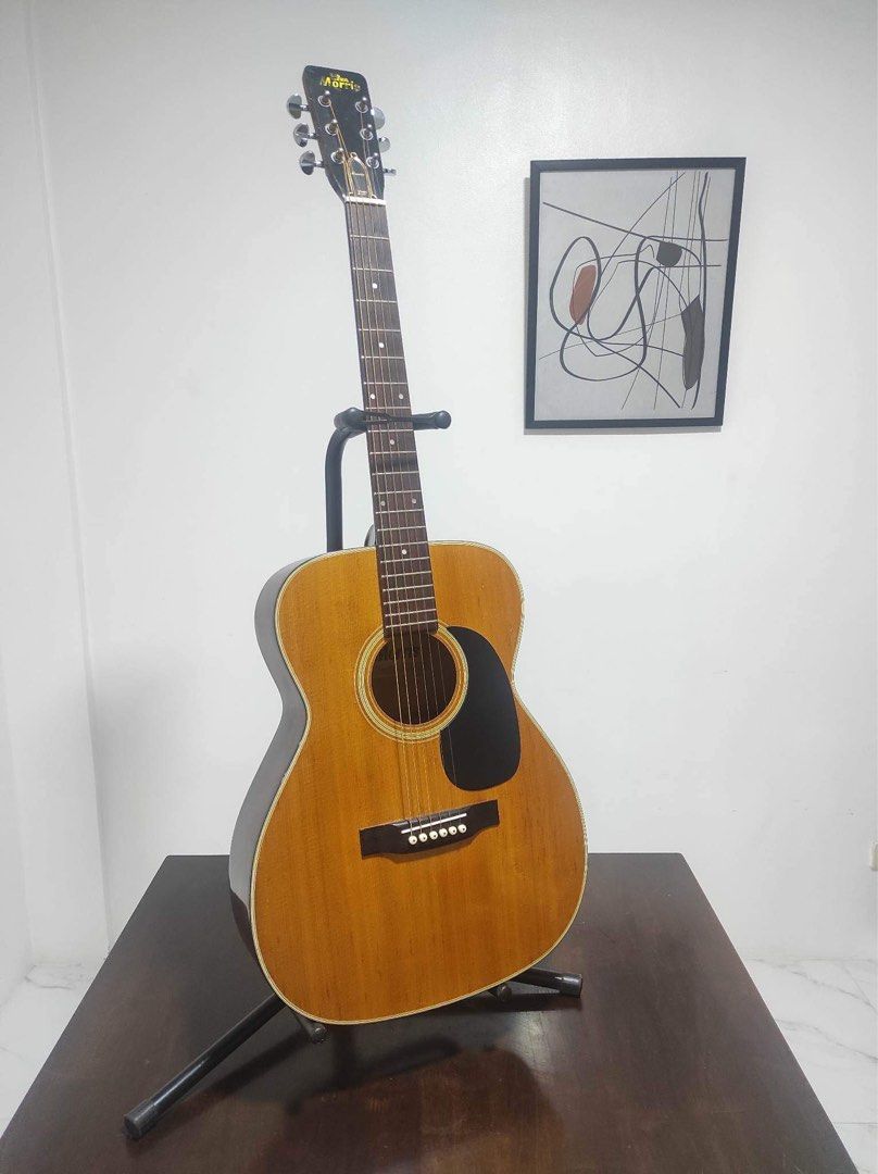 1970 Viva Morris F-90, Hobbies & Toys, Music & Media, Musical 
