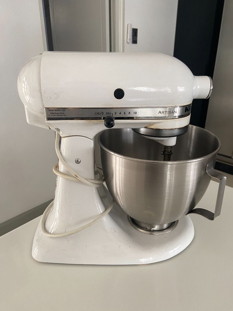 https://media.karousell.com/media/photos/products/2023/7/4/45_quarts_artisan_kitchen_aid__1688481130_c3622976_progressive