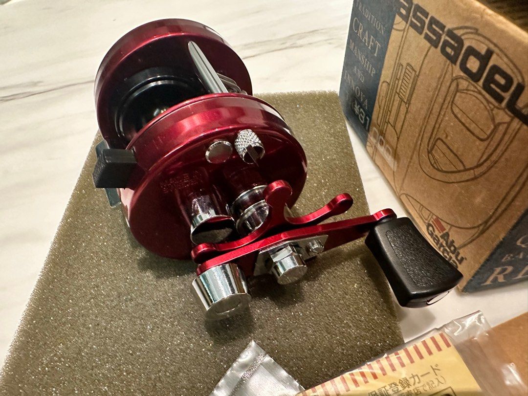 Abu Garcia Ambassadeur 1500 C (Red)