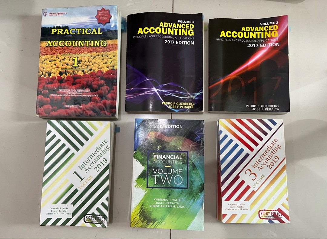 Accounting Textbooks and Review Books (FAR & AFAR) on Carousell