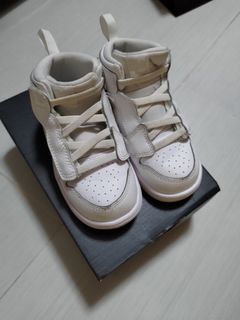 （分類：）位於 。 由 pui_sandy 提交（商品編號 1241158883，圖片 1）。簡介： 。
