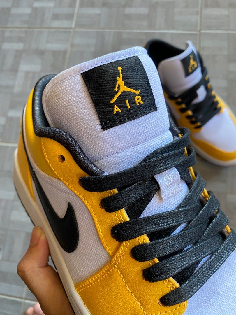 Yellow and black jordans 218 top