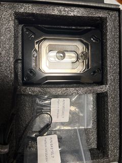 （分類：）位於 。 由 mammuthus 提交（商品編號 1241187619，圖片 1）。簡介： 。