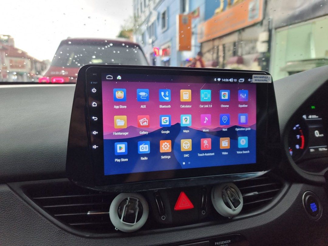 Android headunit (universal) (Category: Navigation & Displays) located in Singapore. Submitted by carrotmeister (Listing ID 1241182405, Image 1). Description: 🚙Universal android headunit available for most vehicle, 🔵Bluetooth 📲4G SIM card supported 🛜Wireless apple carplay 🛞Bracket included as well ℹ️For more information, PM me (Do state the year of your vehicle) 📸And a picture of your car console headunit ⚡️I will revert back to you ASAP Or