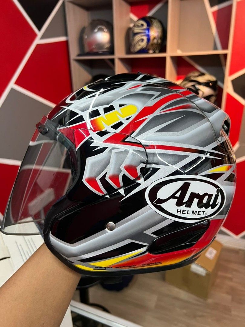 Arai best sale okada original