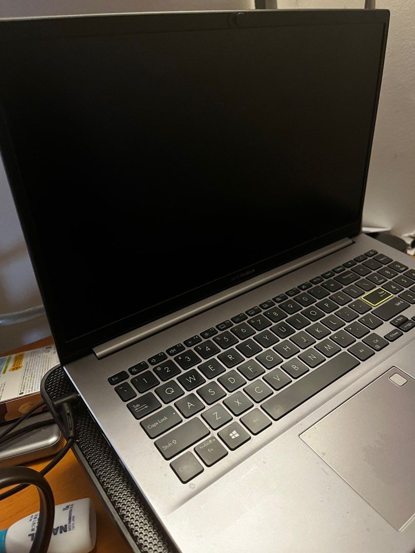 Asus Vivobook 15 amd ryzen graphics, Computers & Tech, Laptops