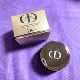 (Category: ) located in . Submitted by vanityboutique (Listing ID 1241052908, Image 1). Description: .