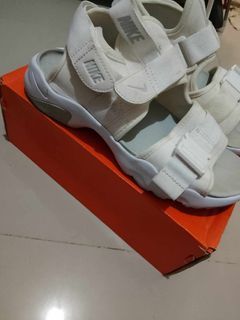 Authentic Nike Canyon Sandals (preloved)