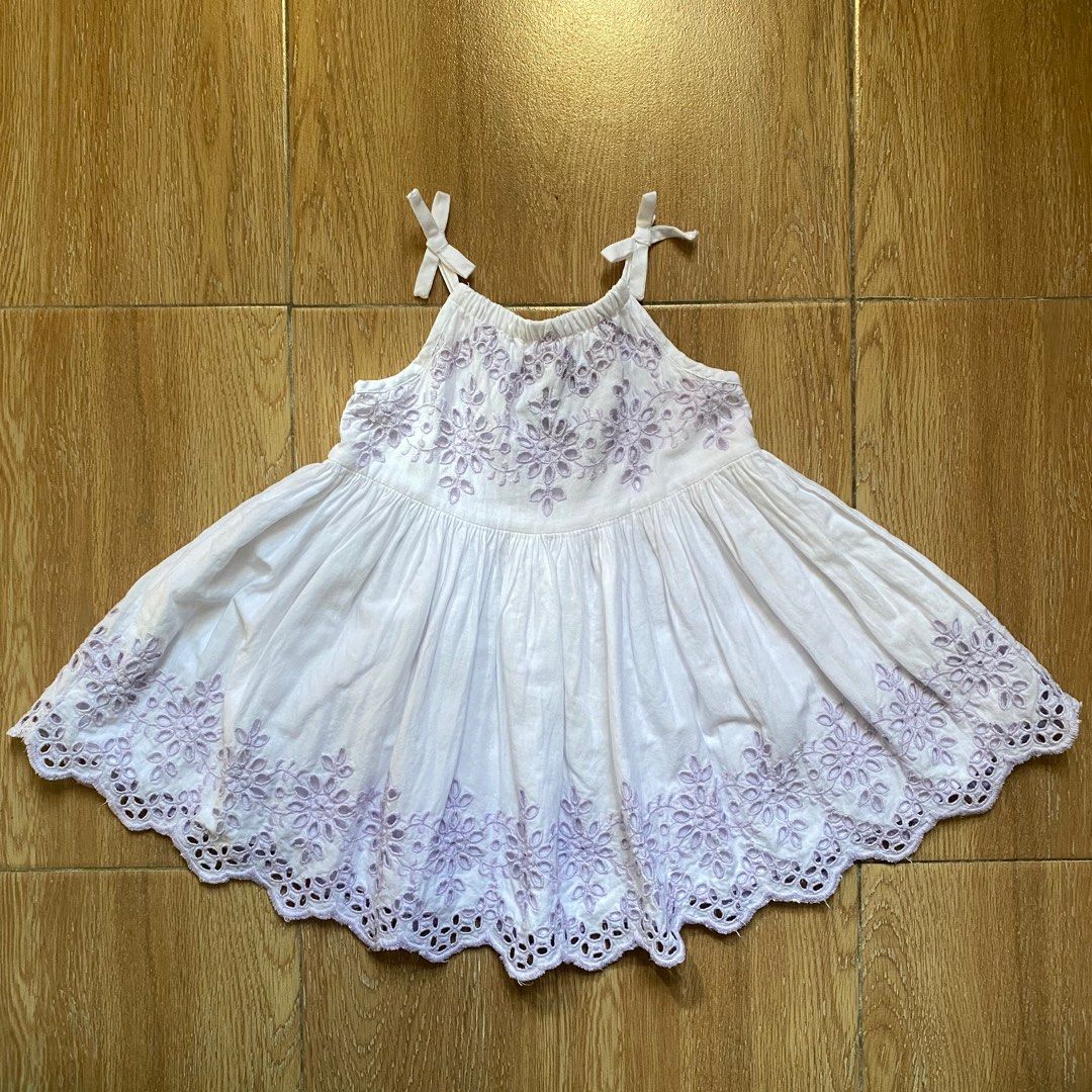 Baby gap shop eyelet dress