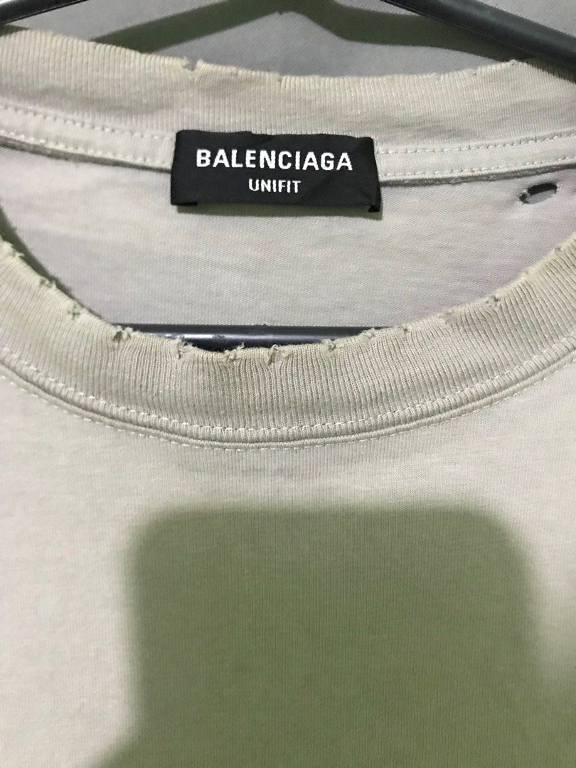 Balenciaga Blurred Logo Distressed T-shirt in Gray for Men
