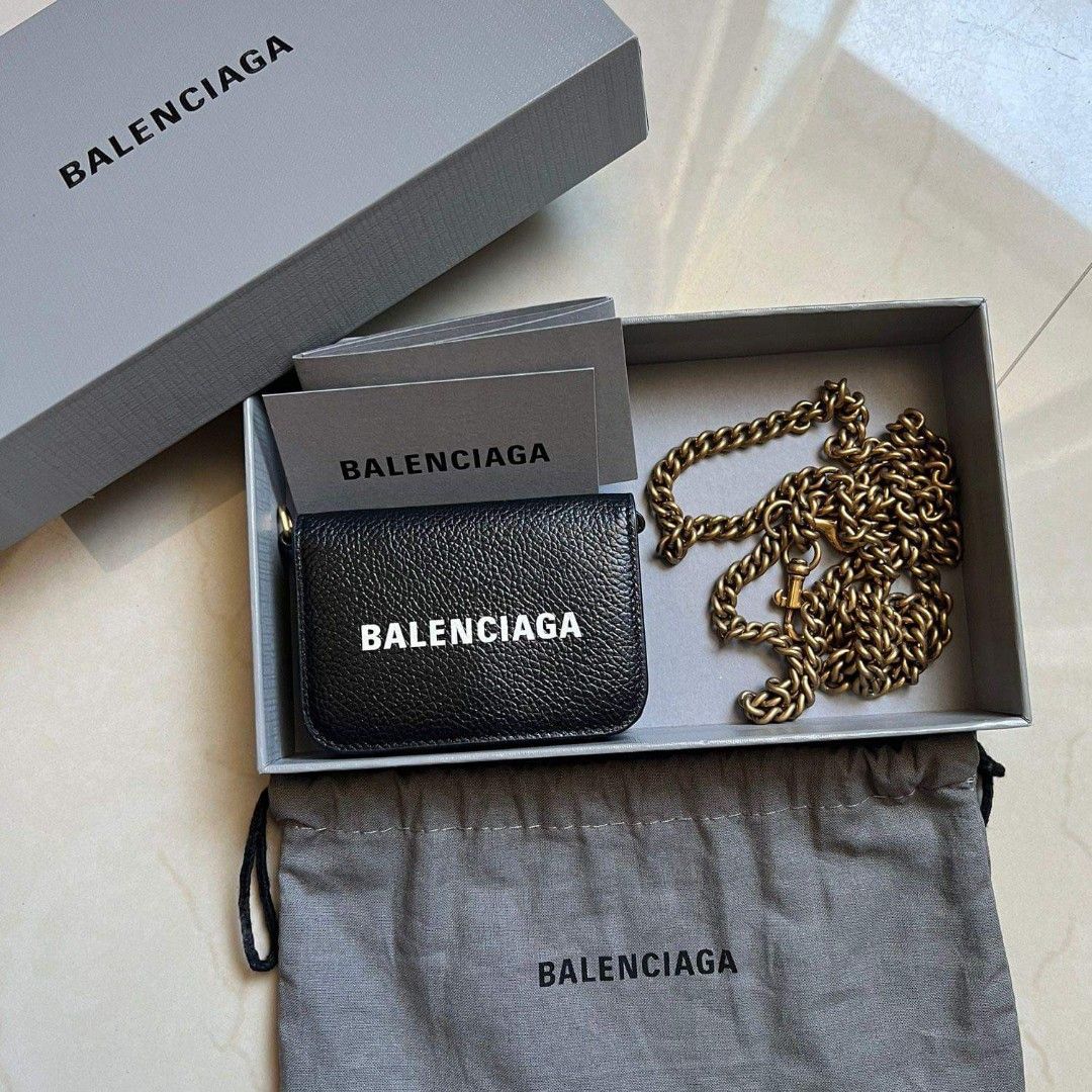 Balenciaga Slingbag, Barang Mewah, Tas & Dompet di Carousell