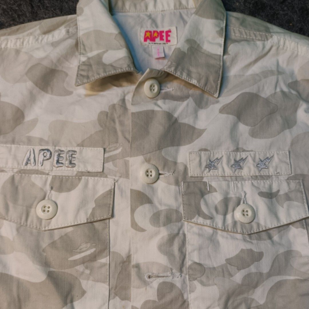 Bathing ape on Carousell