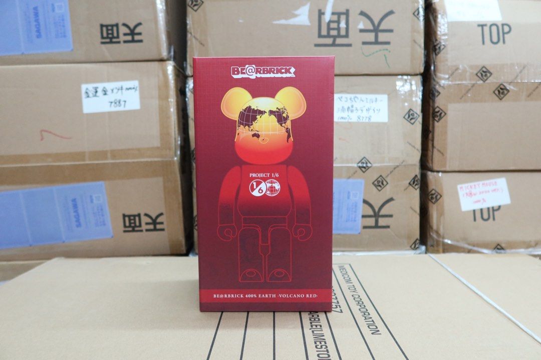 BE@RBRICK EARTH VOLCANO RED 400%