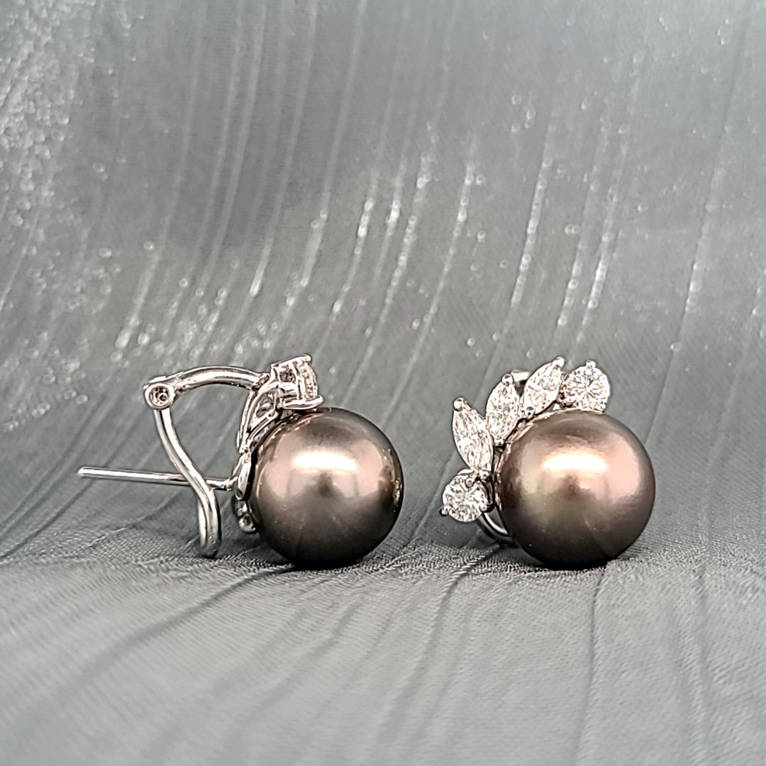 Gold diamond pearl earrings sale