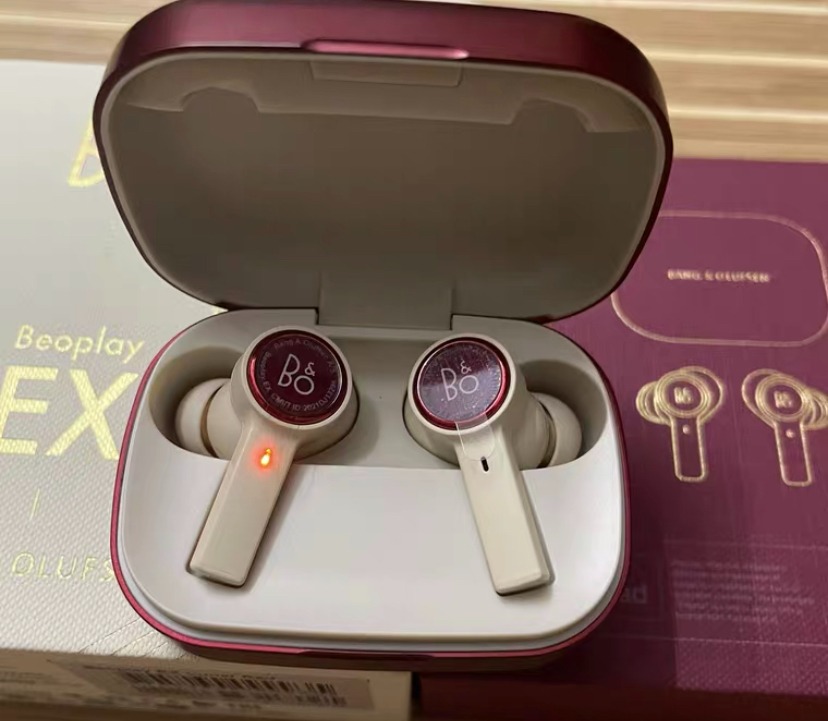 低價出售~買B&O Beoplay EX 藍牙耳機送背包送拖鞋全新未拆封！, 音響
