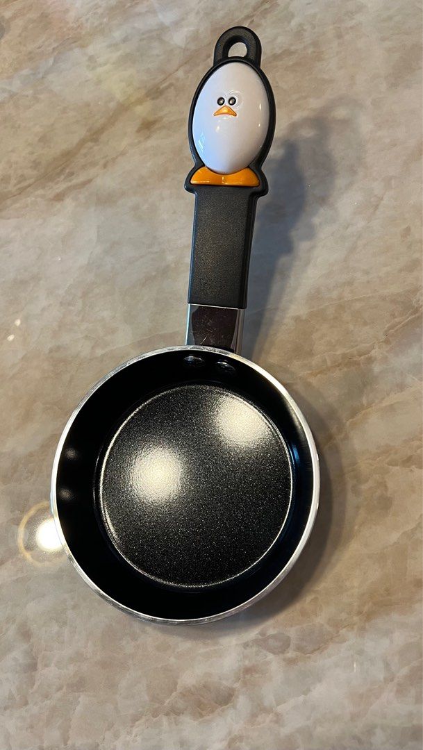 Induction cooker pan top