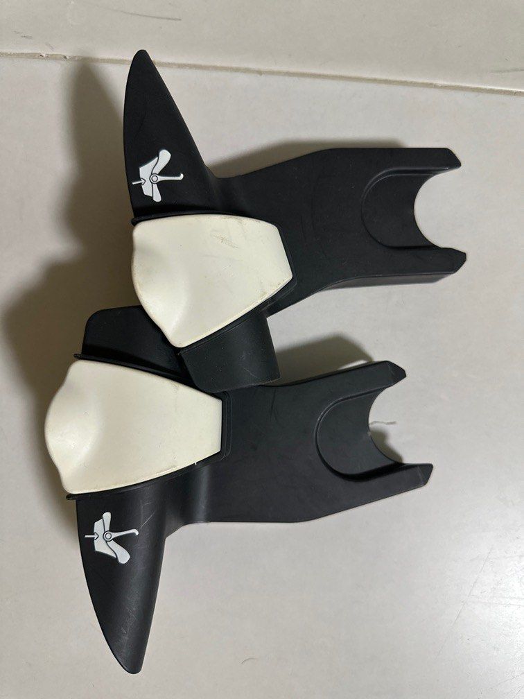 Bugaboo Bee Carseat adapter for maxi cosi Babies Kids Going Out Car Seats on Carousell
