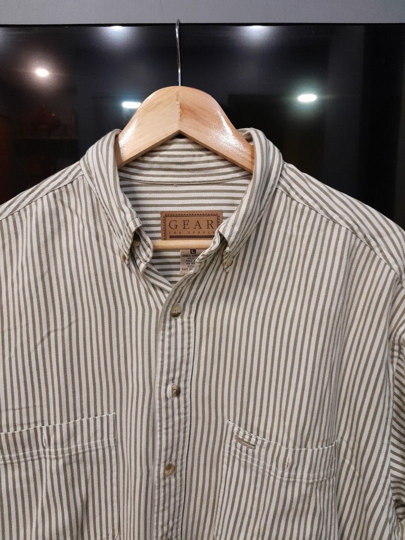 Button down Poloshirt (Category: Tshirts & Polo Shirts ) located in Caloocan City. Submitted by Stitik (Listing ID 1241140616, Image 2). Description: .