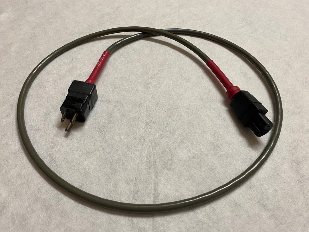 Cardas Audio Twinlink Series Power Cord, 5 ft, Audio, Portable Audio Accessories on Carousell