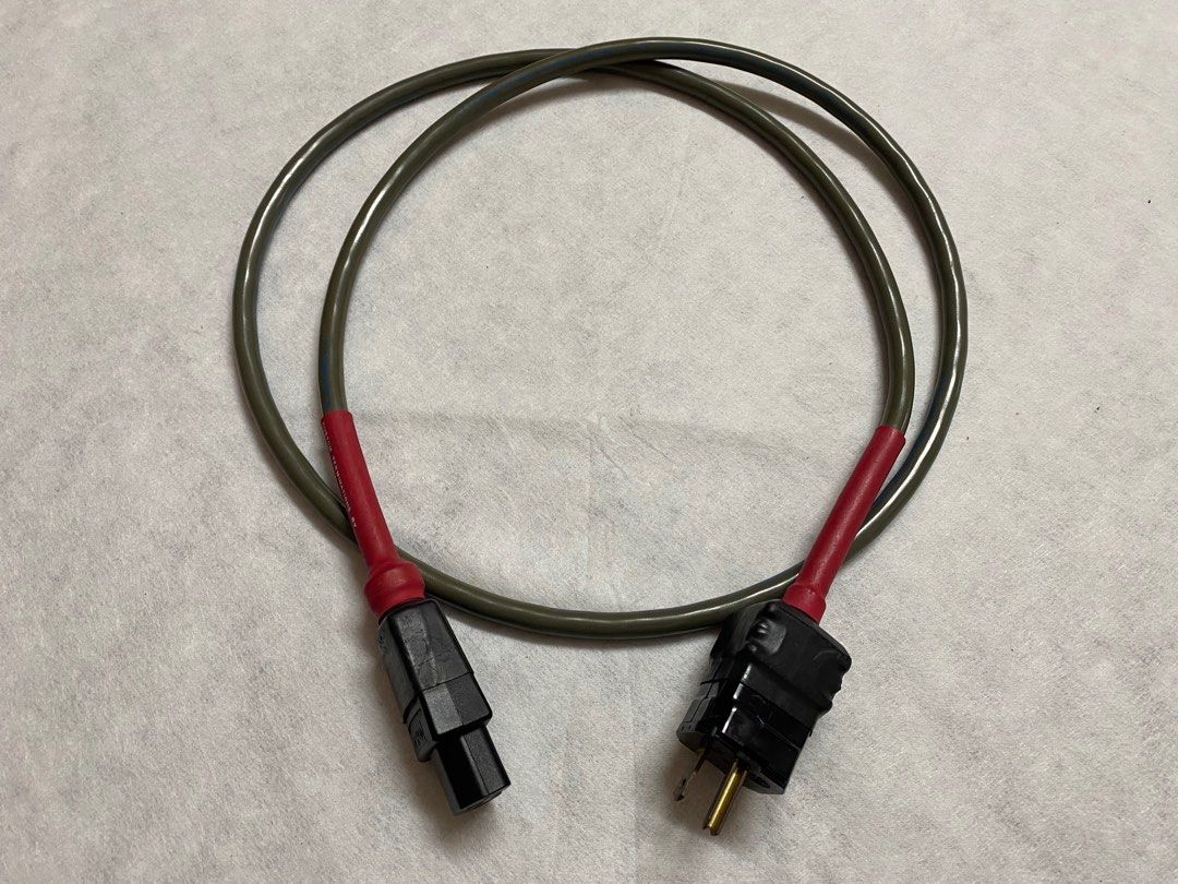 Cardas Audio Twinlink Series Power Cord, 5 ft, Audio, Portable Audio Accessories on Carousell