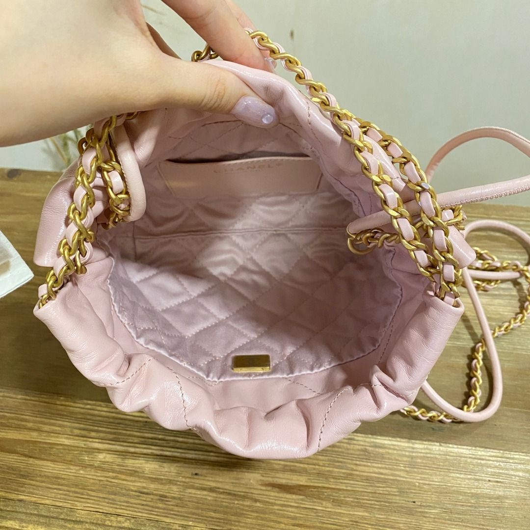 Chanel 22 Mini Tote, Pink Leather with Gold Hardware, New in Box WA001