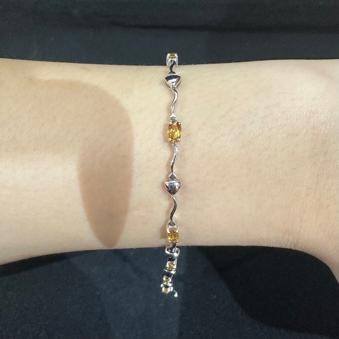 White gold top citrine bracelet