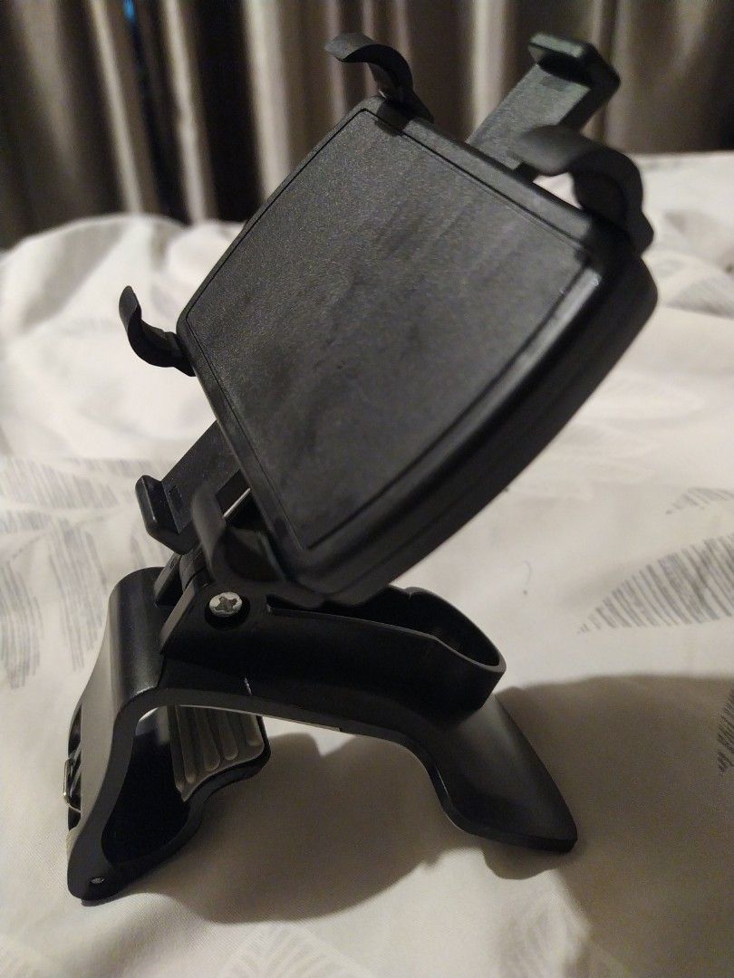 Clampon phone holder, Mobile Phones & Gadgets, Mobile & Gadget Accessories, Mounts & Holders on