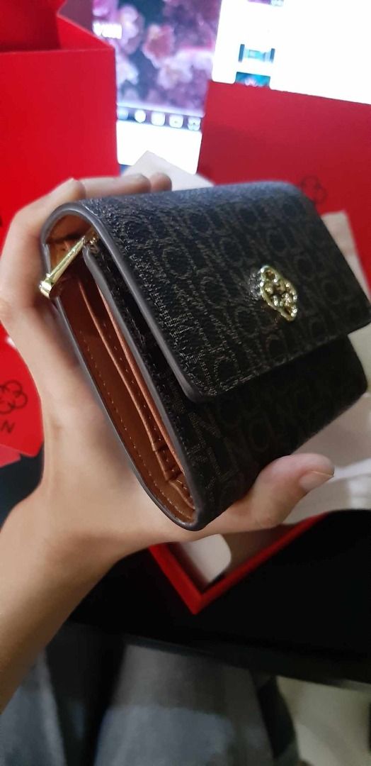 CLN Calanthe Wallet♥️, Women's Fashion, Bags & Wallets, Wallets & Card  holders on Carousell