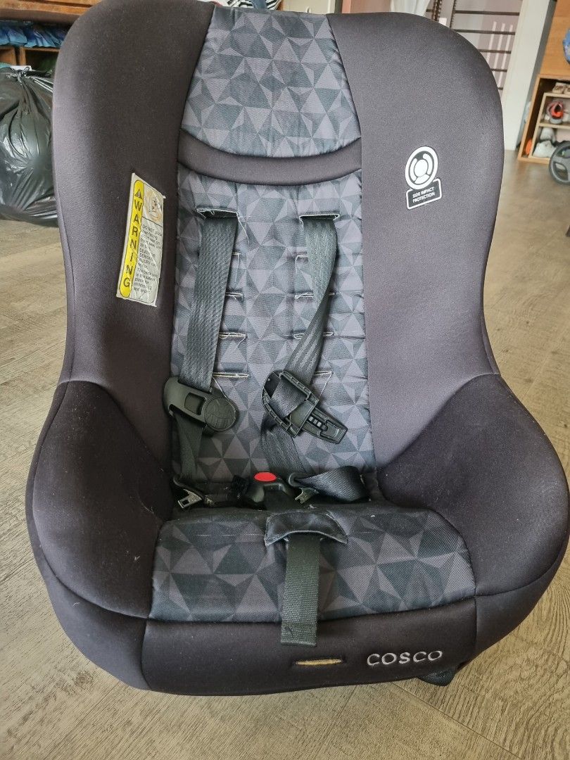 Cosco Scenera Next car seat airplane approved, Babies & Kids, Going Out