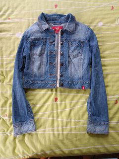 (Category: ) located in . Submitted by nyori (Listing ID 1241156929, Image 1). Description: .
