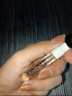 (Category: ) located in . Submitted by the.decluttering.babe (Listing ID 1241146618, Image 1). Description: .