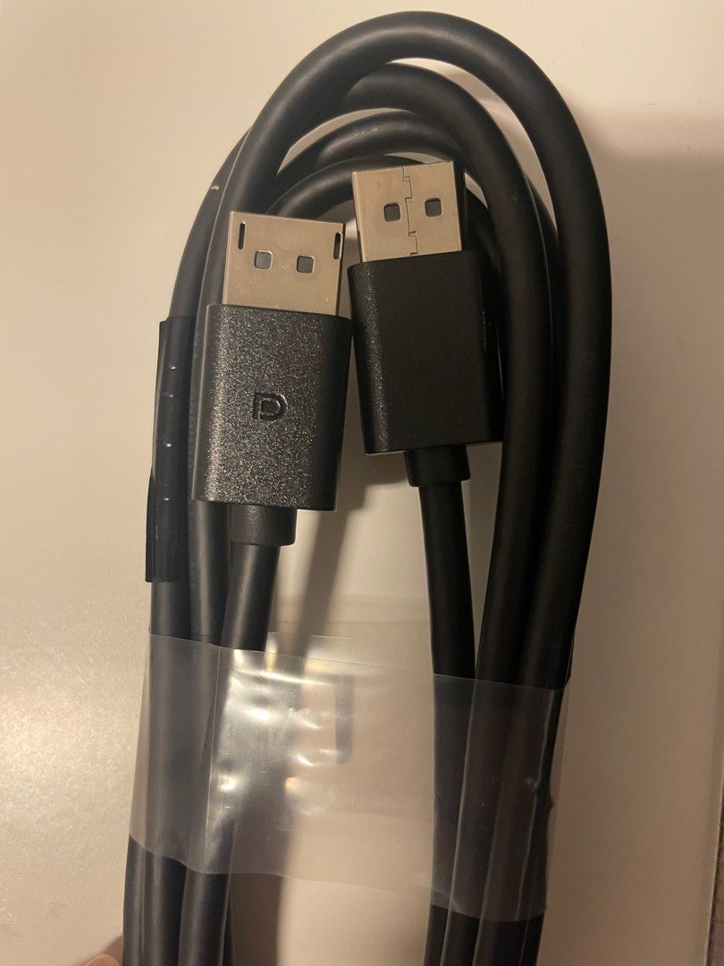 DP cable (Category: Cables & Adaptors) located in Singapore. Submitted by zy_victor (Listing ID 1241177048, Image 2). Description: New Dp cable .