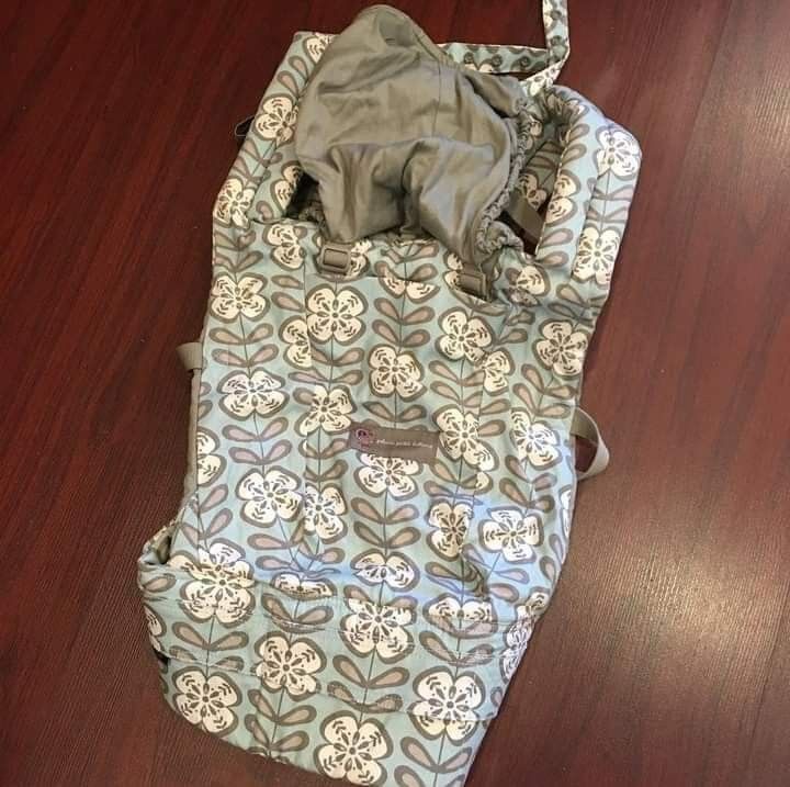ERGO CARRIER on Carousell