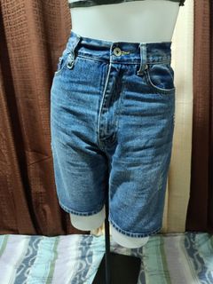 (Category: ) located in . Submitted by declutteringgal922 (Listing ID 1241083574, Image 1). Description: .