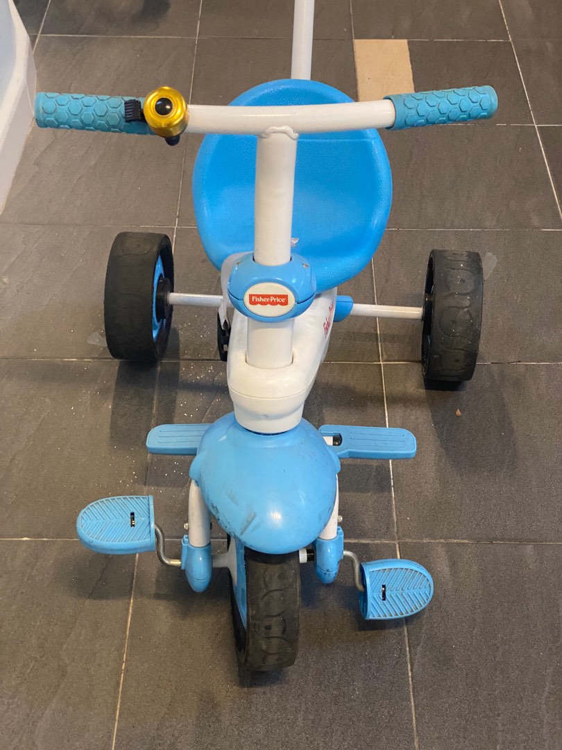 Fisher price tricycle, Sports Equipment, Bicycles & Parts, Bicycles on