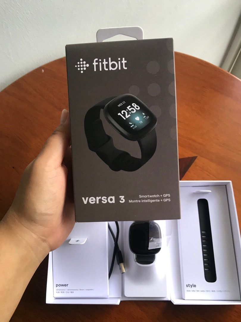 Fitbit versa sales second hand