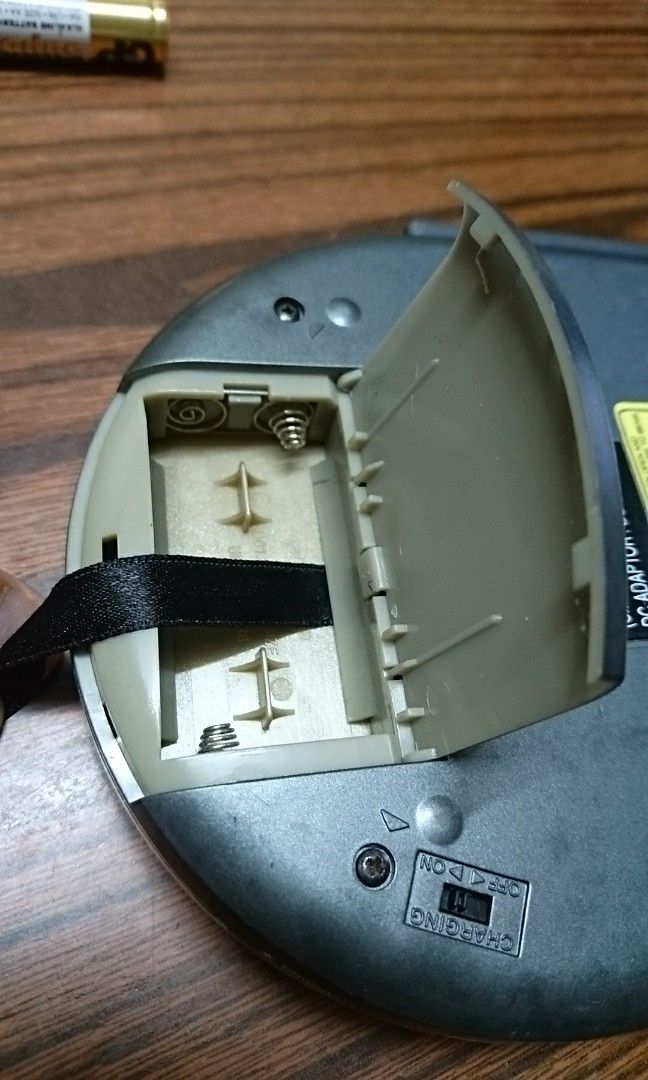 Garfield portable CD player Discman Walkman, 音響器材, 音樂播放裝置 MP3及CD Player Carousell