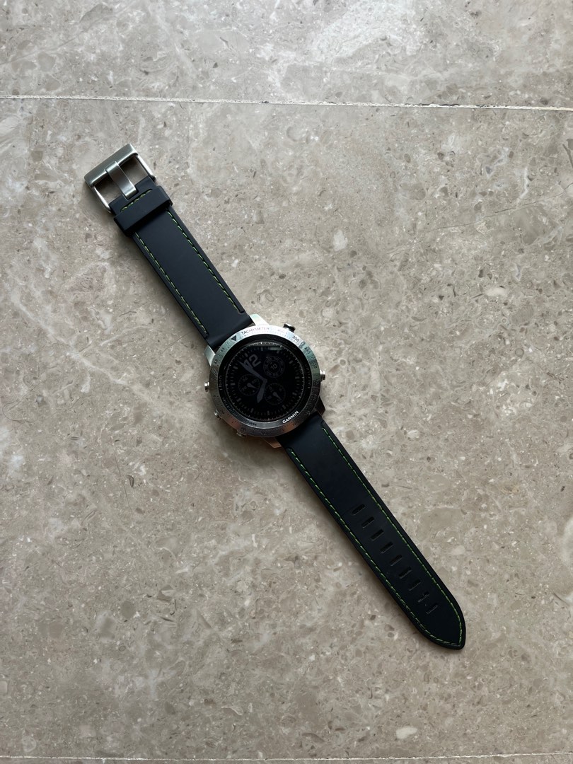 Garmin fenix chronos vs fenix 5x top