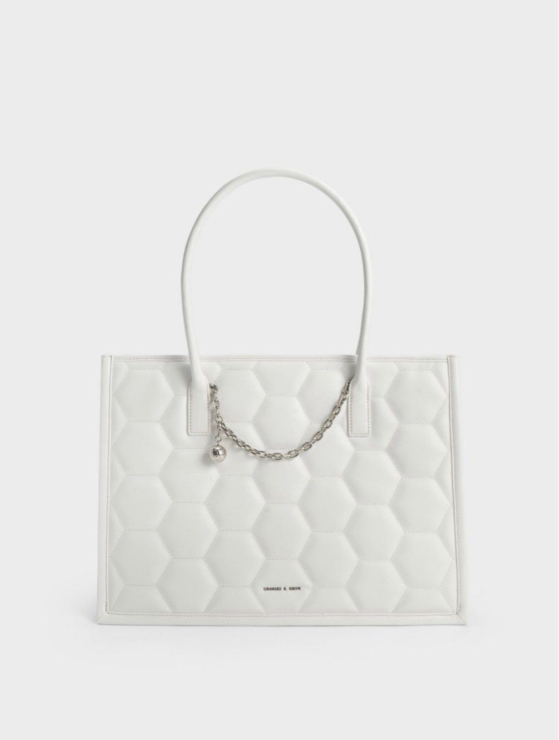 Quilted tote bag with top chain strap