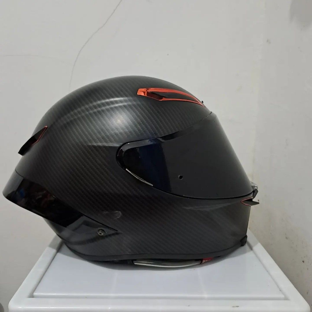 Helm agv full face carbon top