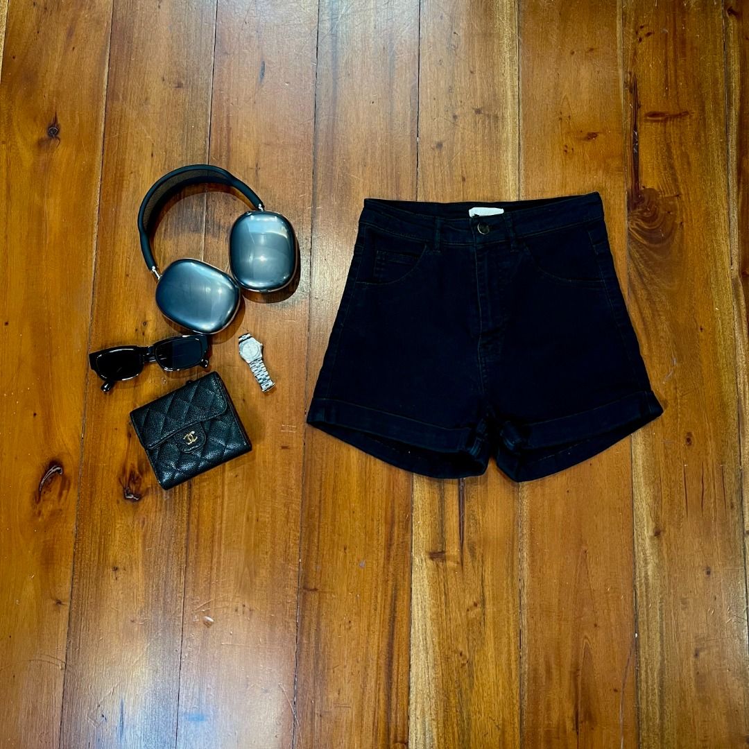H&m black sales jean shorts