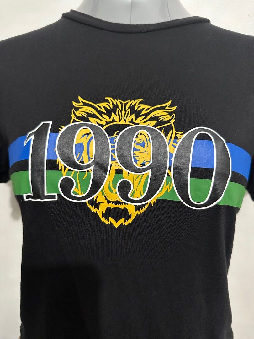 H&m 1990 shirt hot sale