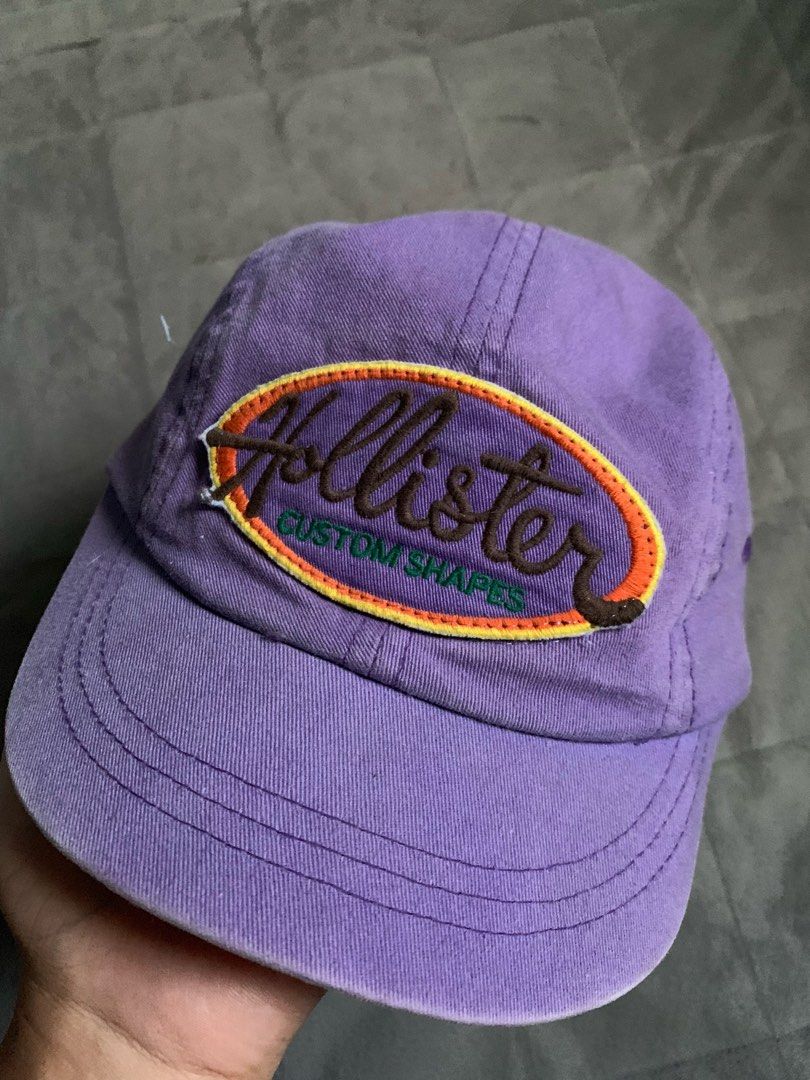 Hollister baseball cap store