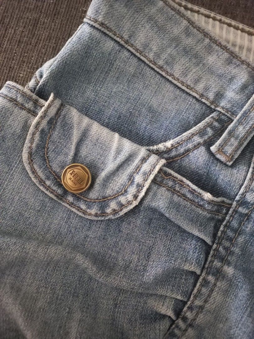 Hotpants Jeans jumbo sz not uniqlo zara mango on Carousell